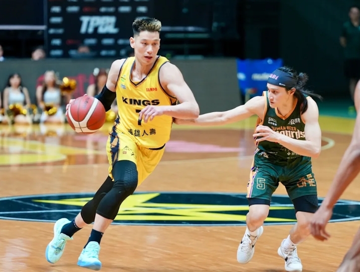 九游体育官网-关于林书豪发挥稳定，球队战绩逐渐上升的信息