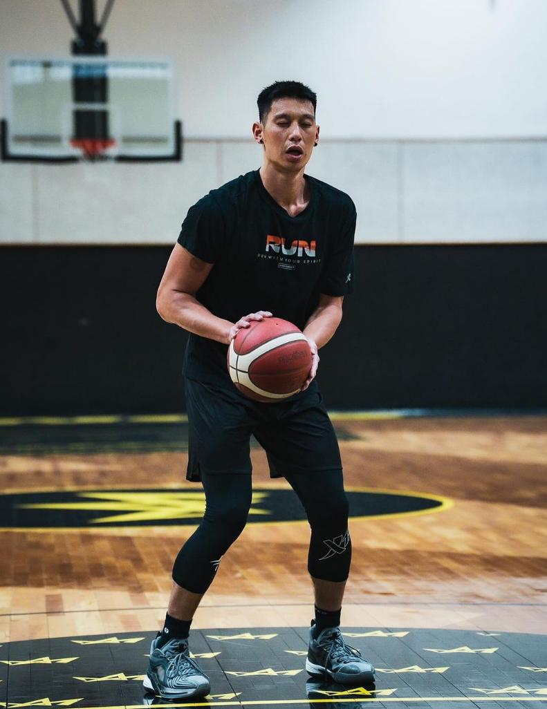 关于林书豪发挥稳定，球队战绩逐渐上升的信息