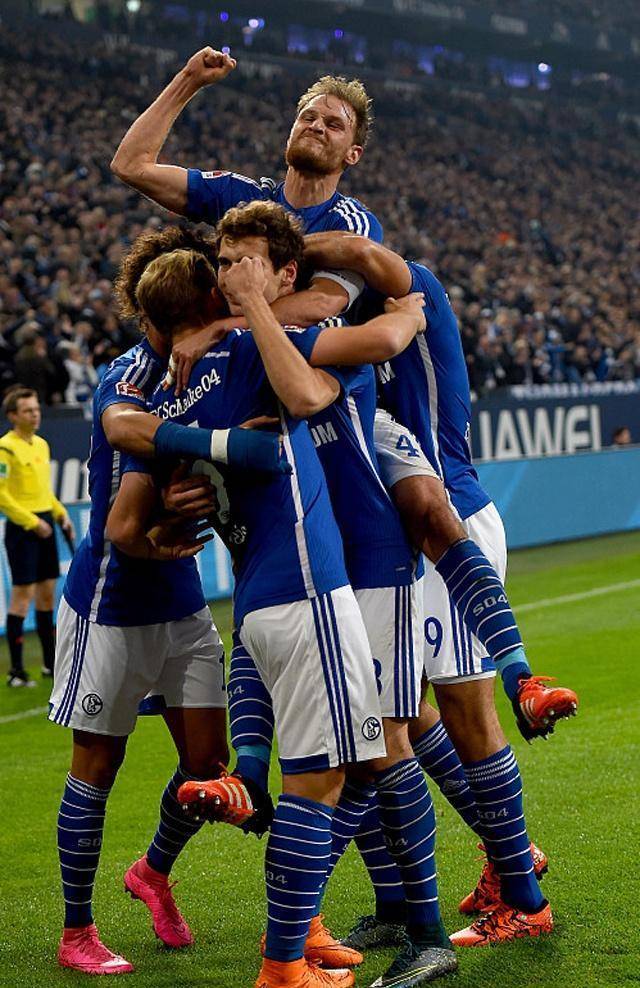 沙尔克客场挫败,德甲保级前景雪上加霜的简单介绍 沙尔克客场挫败,德甲保级前景雪上加霜的简单介绍