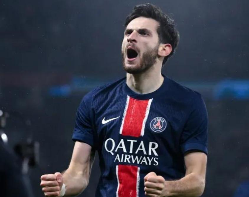 包含巴黎圣日耳曼胜马赛，雄心勃发坚定领先地位的词条