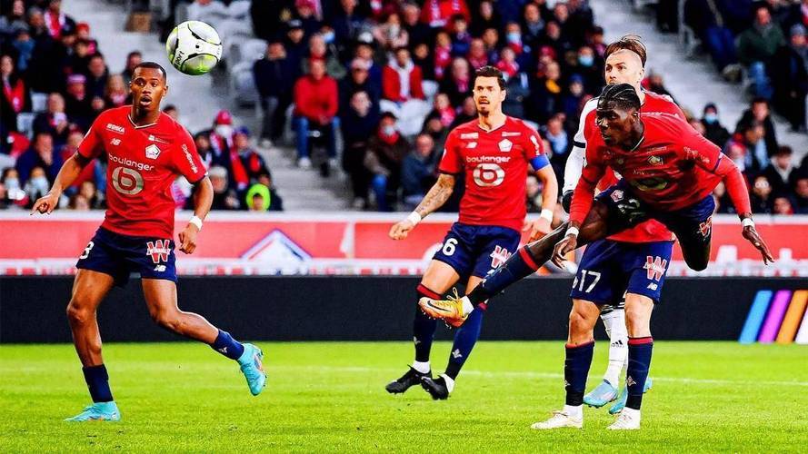 包含里尔主场战平图卢兹，一分难求的词条