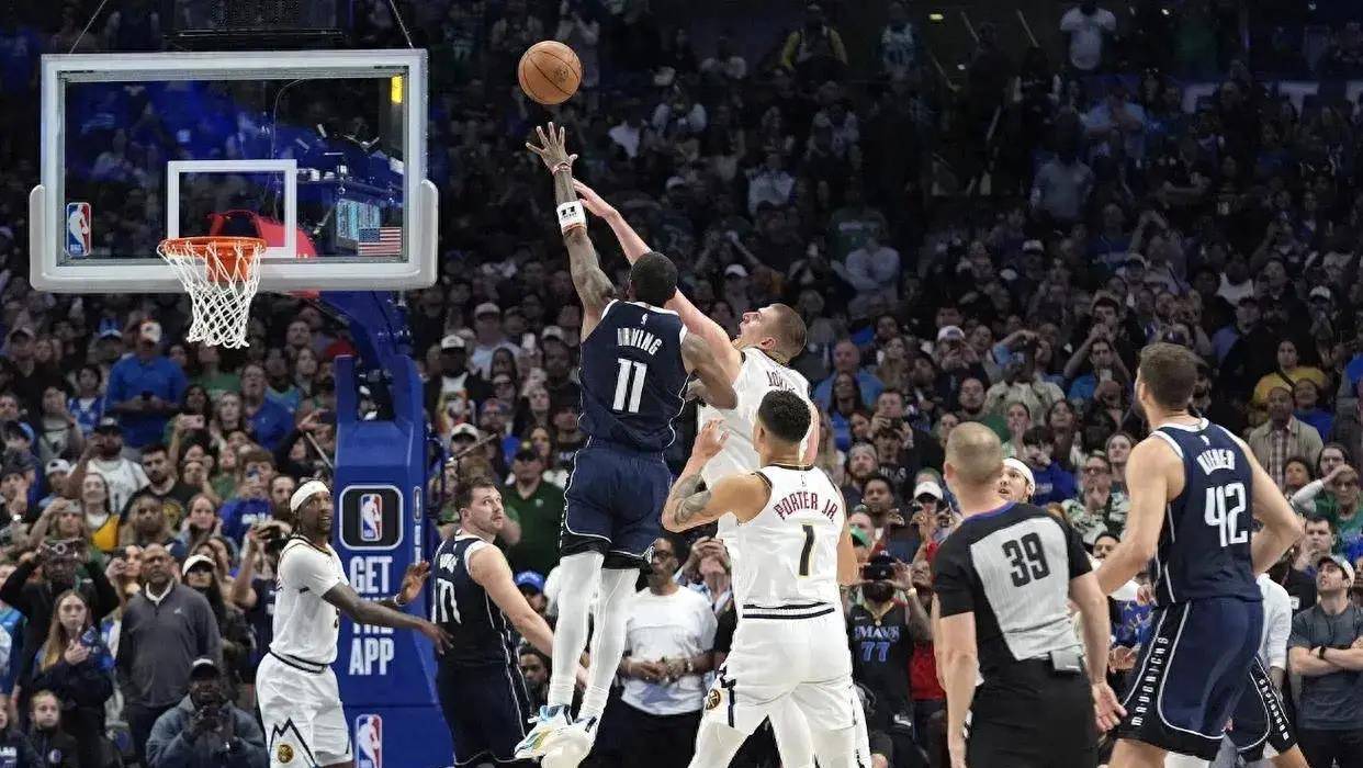 九游体育在线登录-篮网对战勇士：欧文迎战库里，得分之争的简单介绍