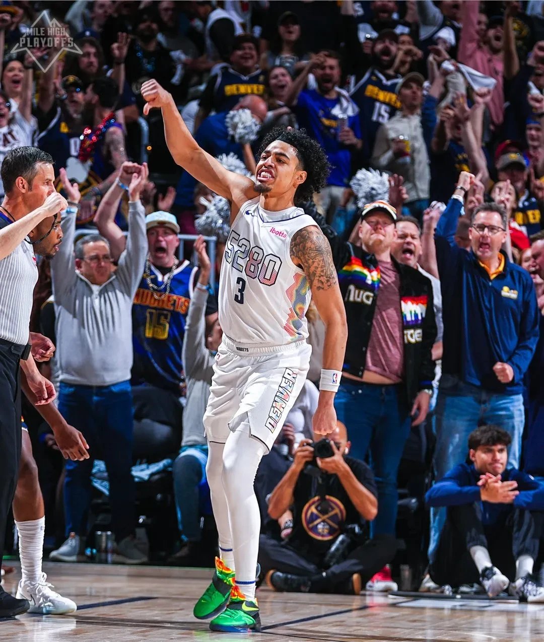 九游体育中国官网-掘金队顶薪签约摆烟枪大个子中锋的简单介绍