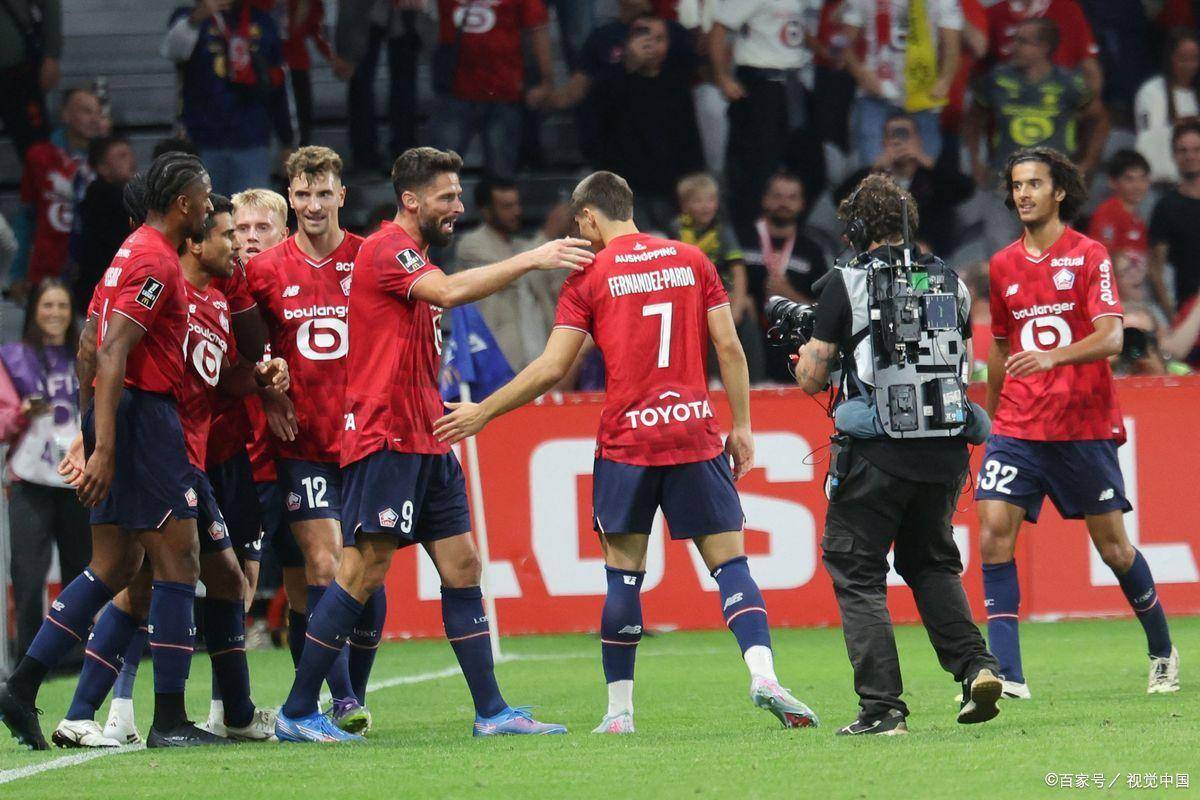 德甲联赛：勒沃库森主场告捷