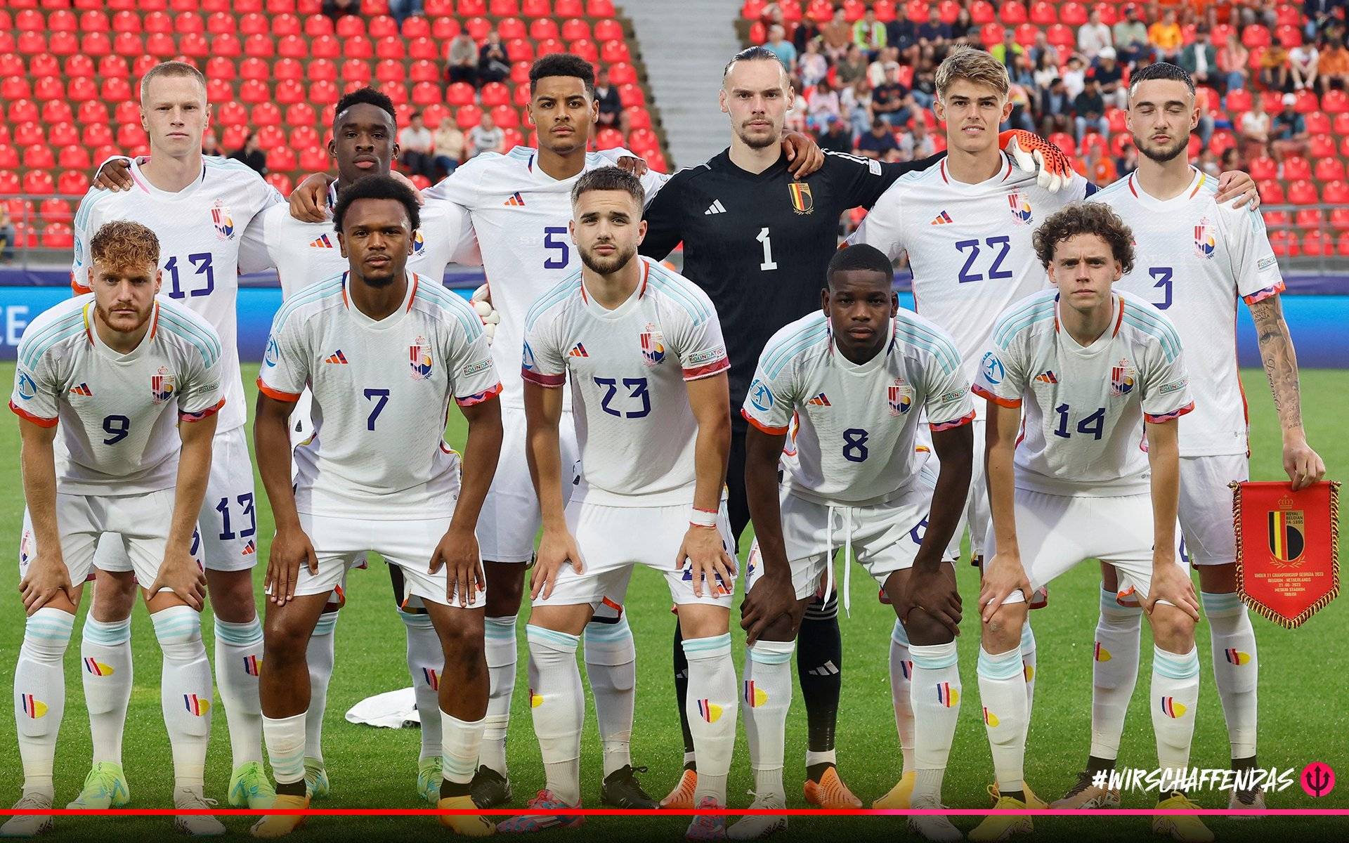 关于东亚足球比赛获胜,将挑战欧洲顶尖球队的信息 关于东亚足球比赛获胜,将挑战欧洲顶尖球队的信息