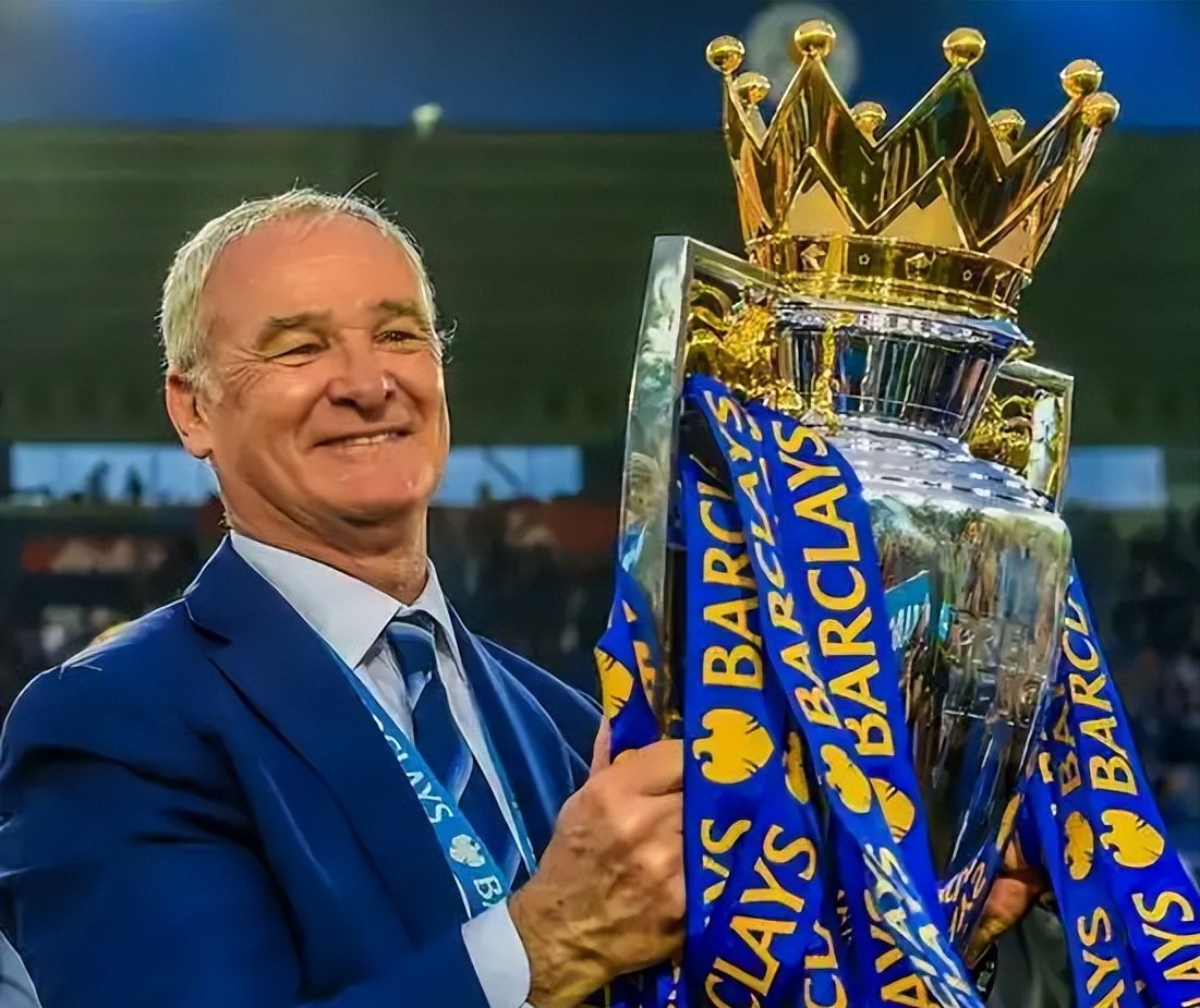 包含罗马城主教练赞扬球员拼搏精神,扬言冲击意大利足球联赛榜首的词条 包含罗马城主教练赞扬球员拼搏精神,扬言冲击意大利足球联赛榜首的词条