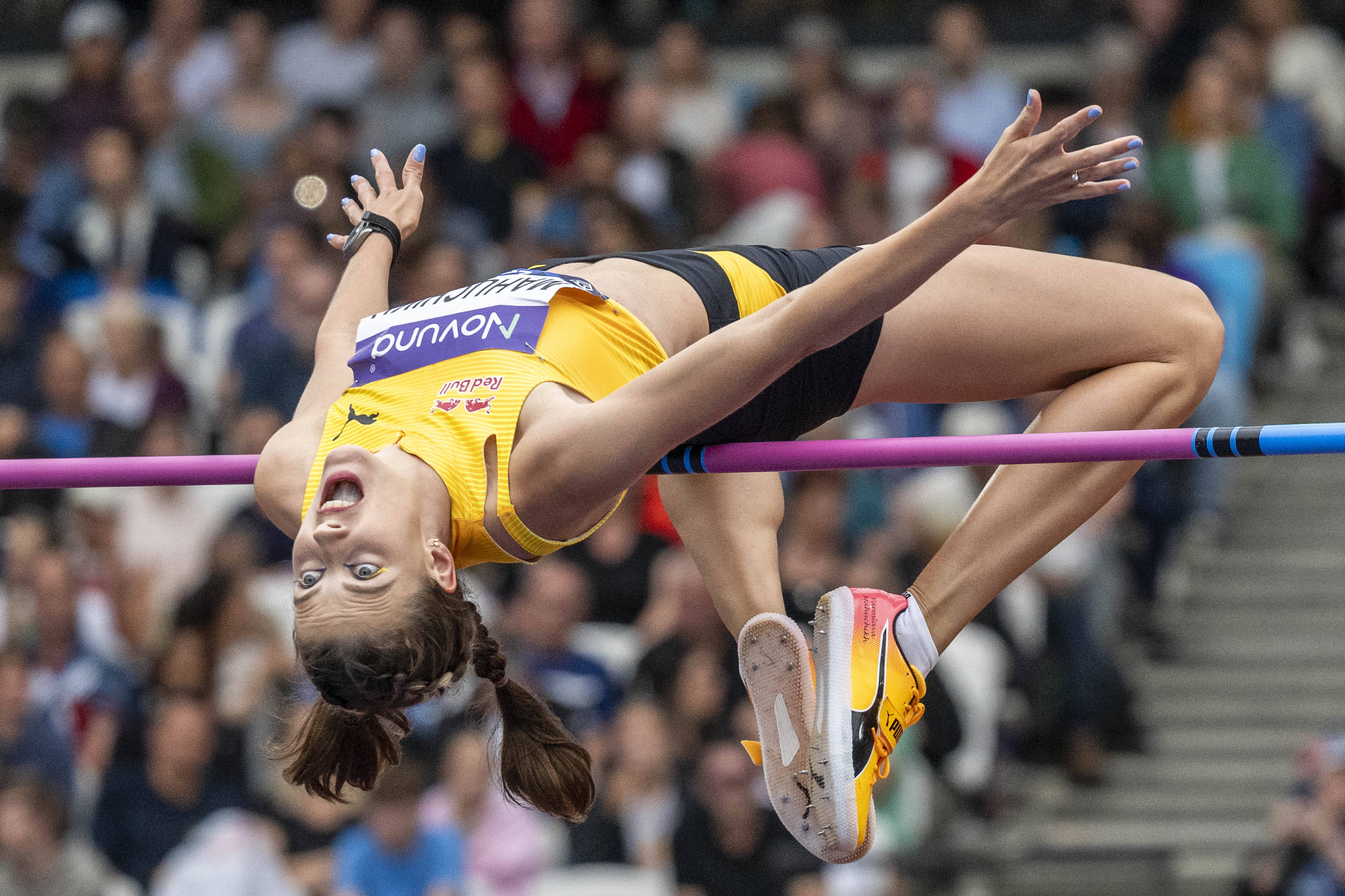 九游体育网页版入口-关于南非运动员速度与力量并存！田径比赛引爆热情的信息