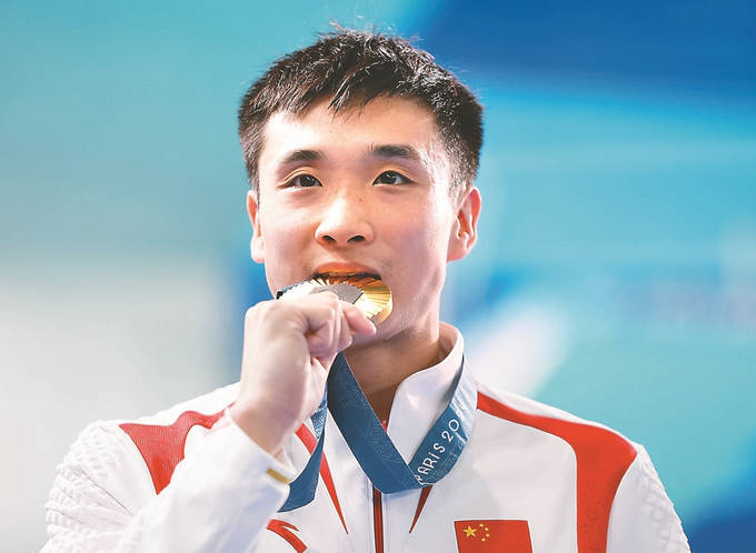 九游体育在线-跳水男子团体赛：中国队包揽金银