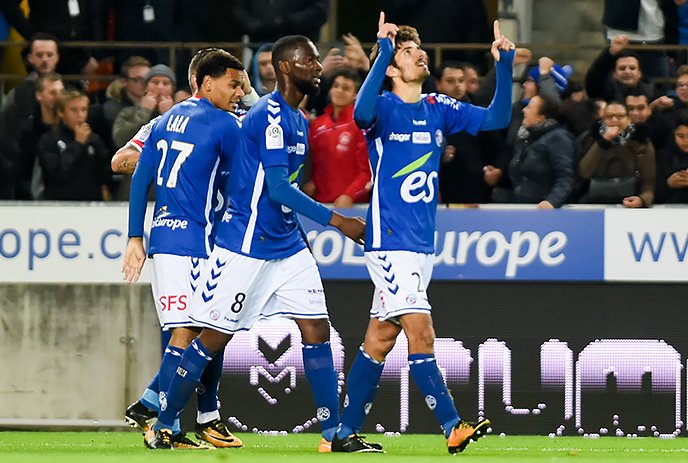 关于圣埃蒂安主场获胜，豪取分数的信息