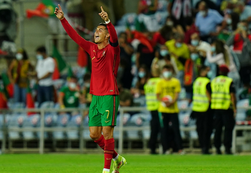 乌拉圭飞行射手荣膺最佳射手称号 乌拉圭飞行射手荣膺最佳射手称号